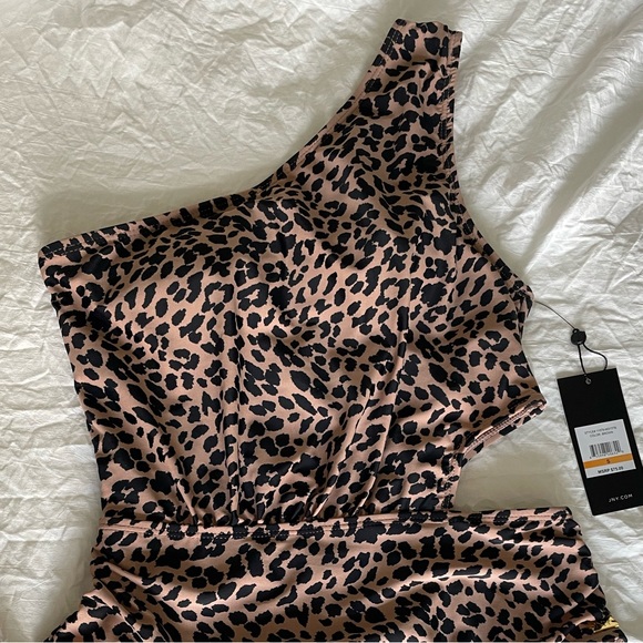 🚨🚨🚨Cheetah Print Swimsuit - Picture 3 of 11